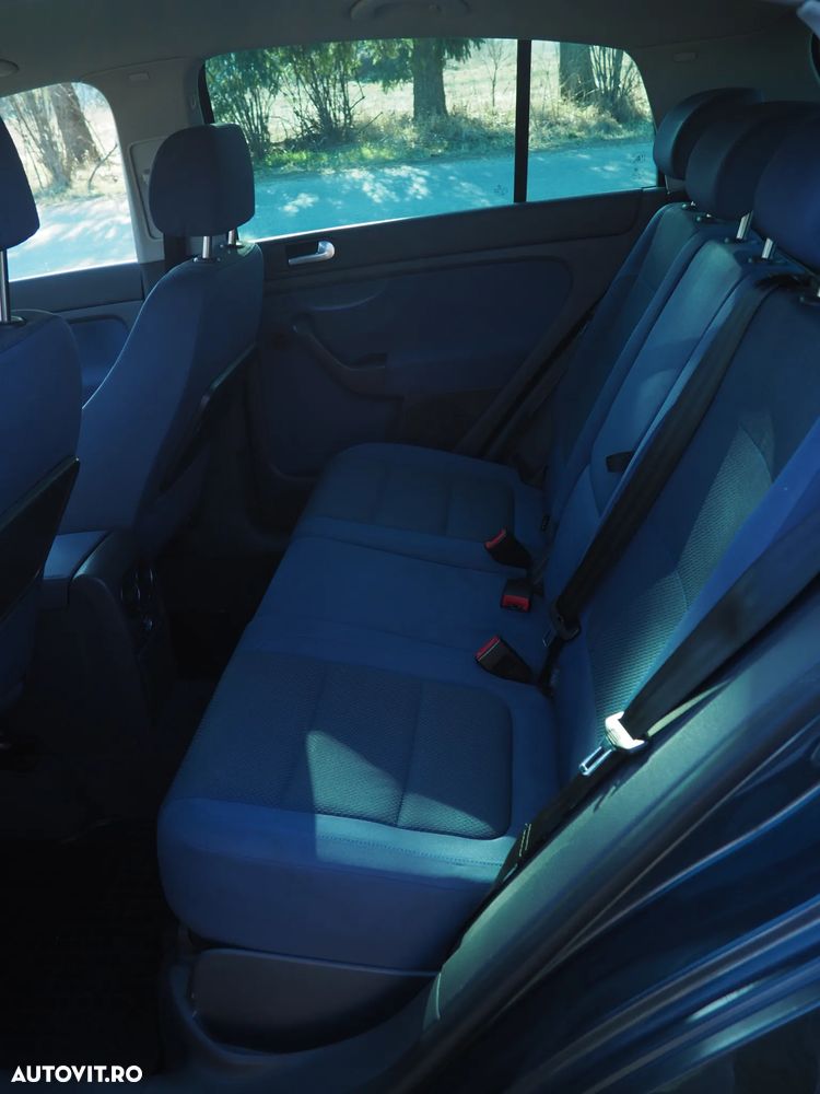 Volkswagen Golf Plus - 26