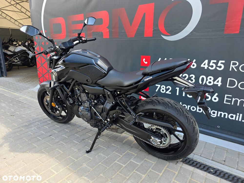 Yamaha MT - 6