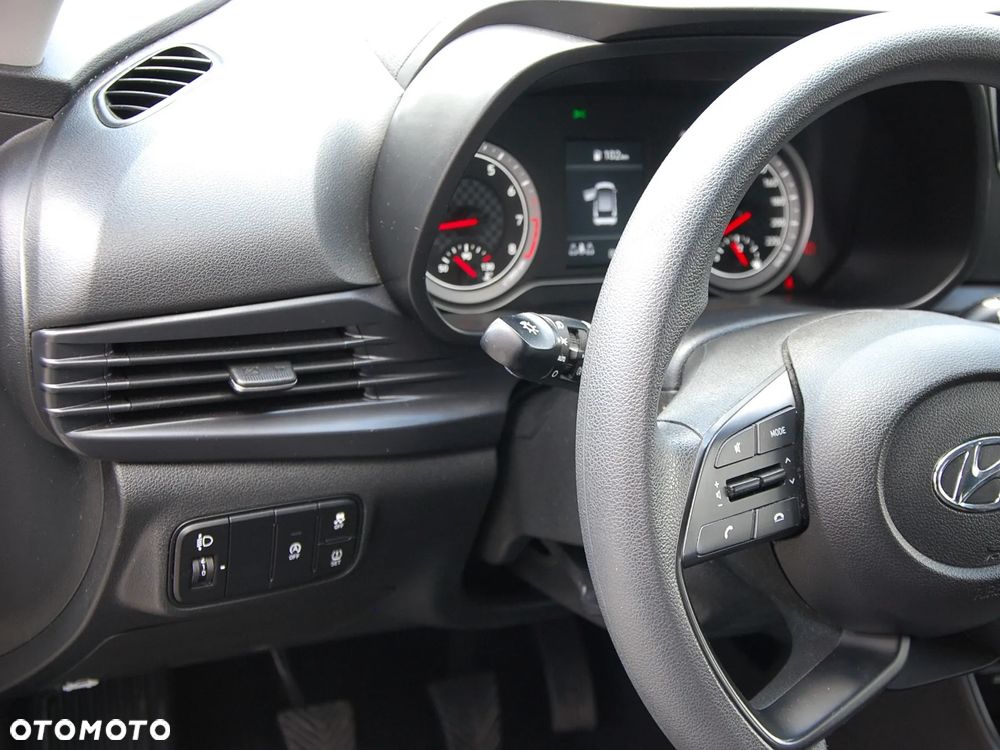 Hyundai i20 1.2 Pure - 27