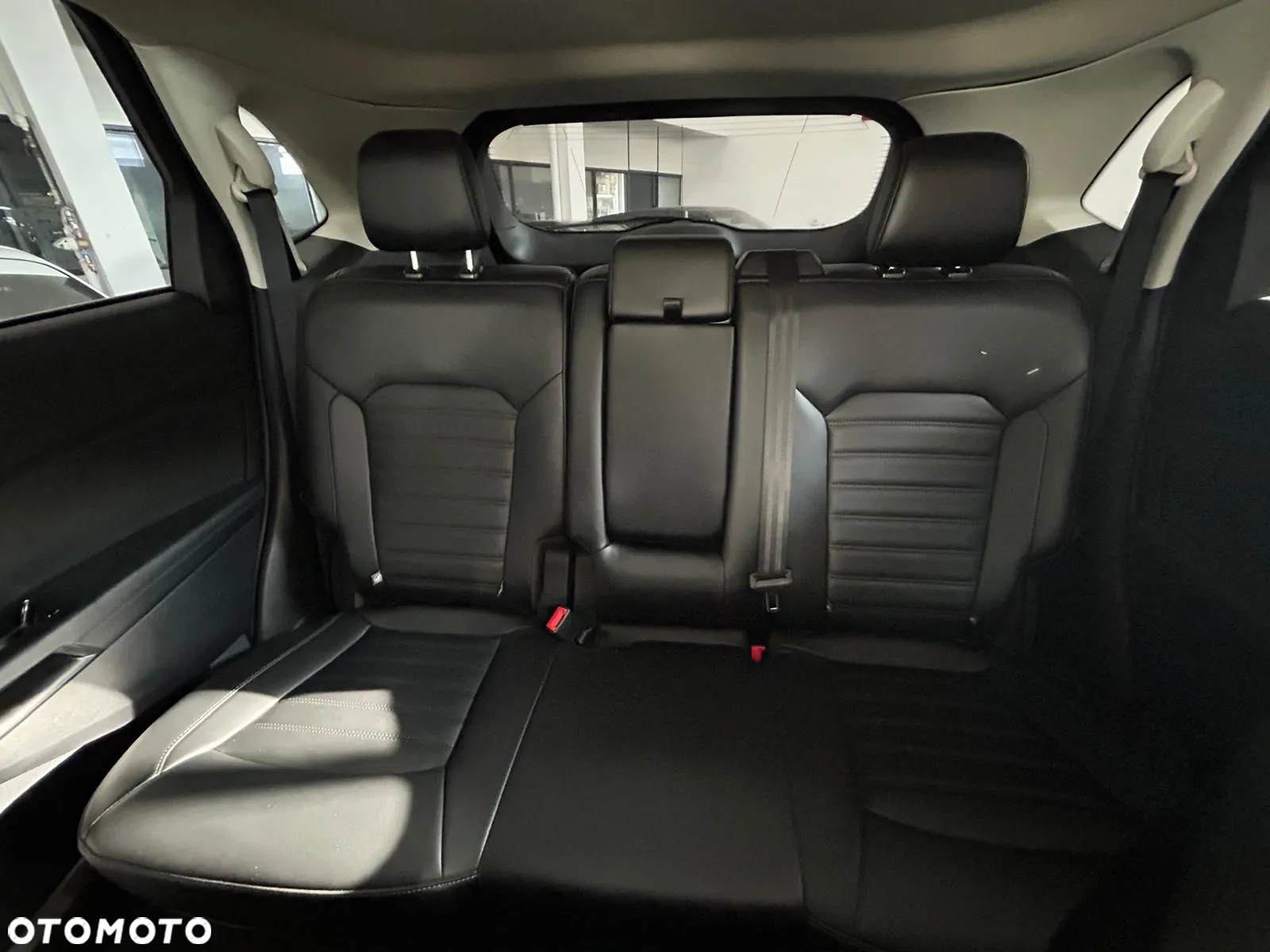 Ford Edge - 30