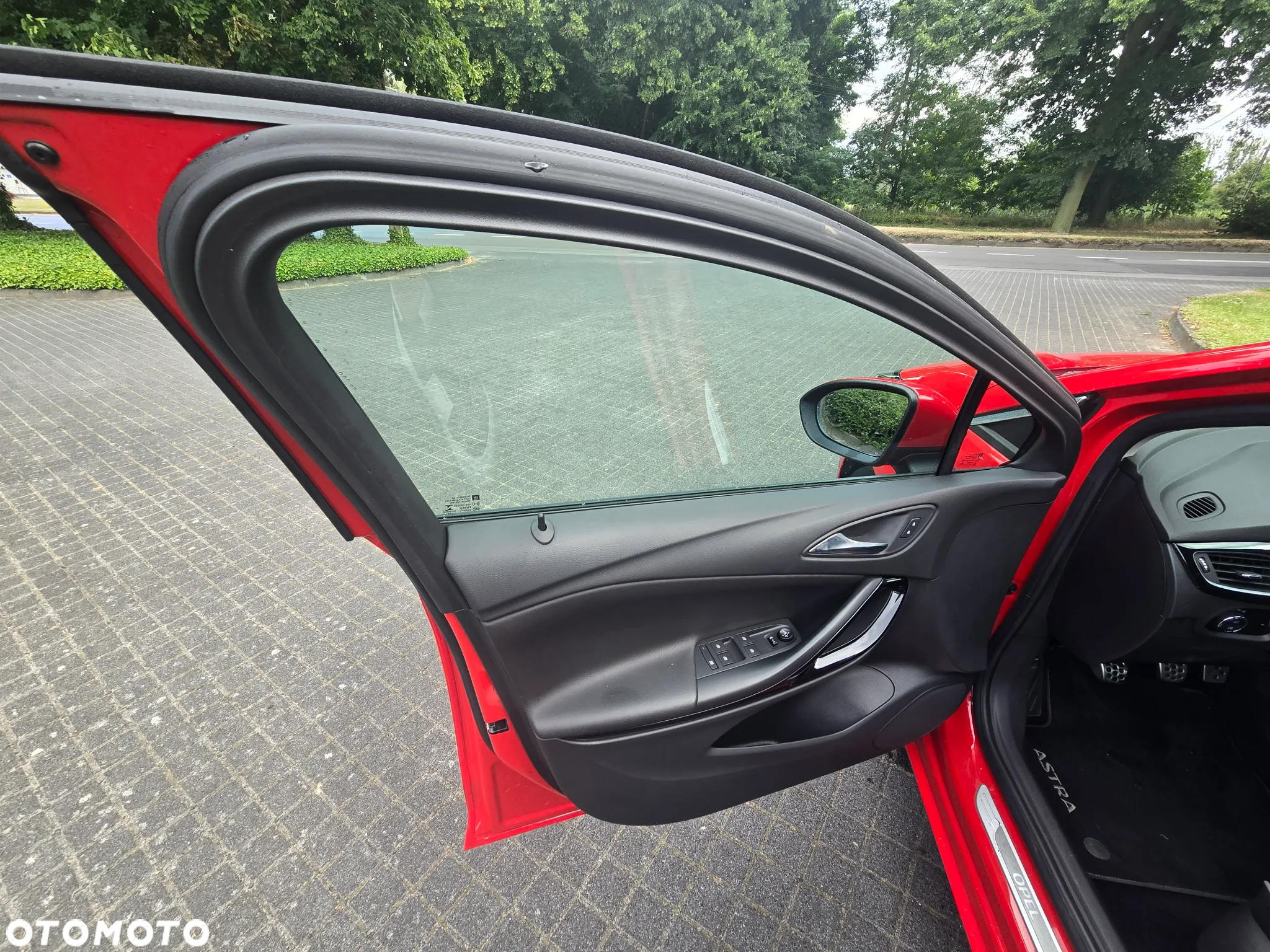 Opel Astra V 1.4 T Elite S&S - 9