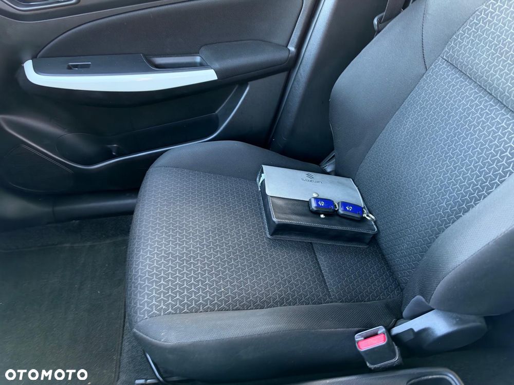 Suzuki Swift 1.2 Dualjet Hybrid Comfort - 11
