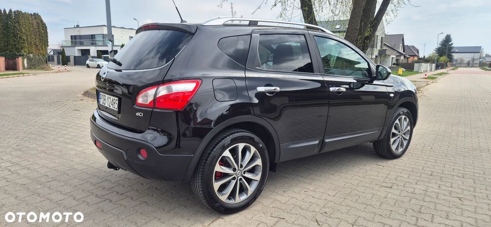 Nissan Qashqai 2.0 dCi 4 x 4 DPF tekna - 10
