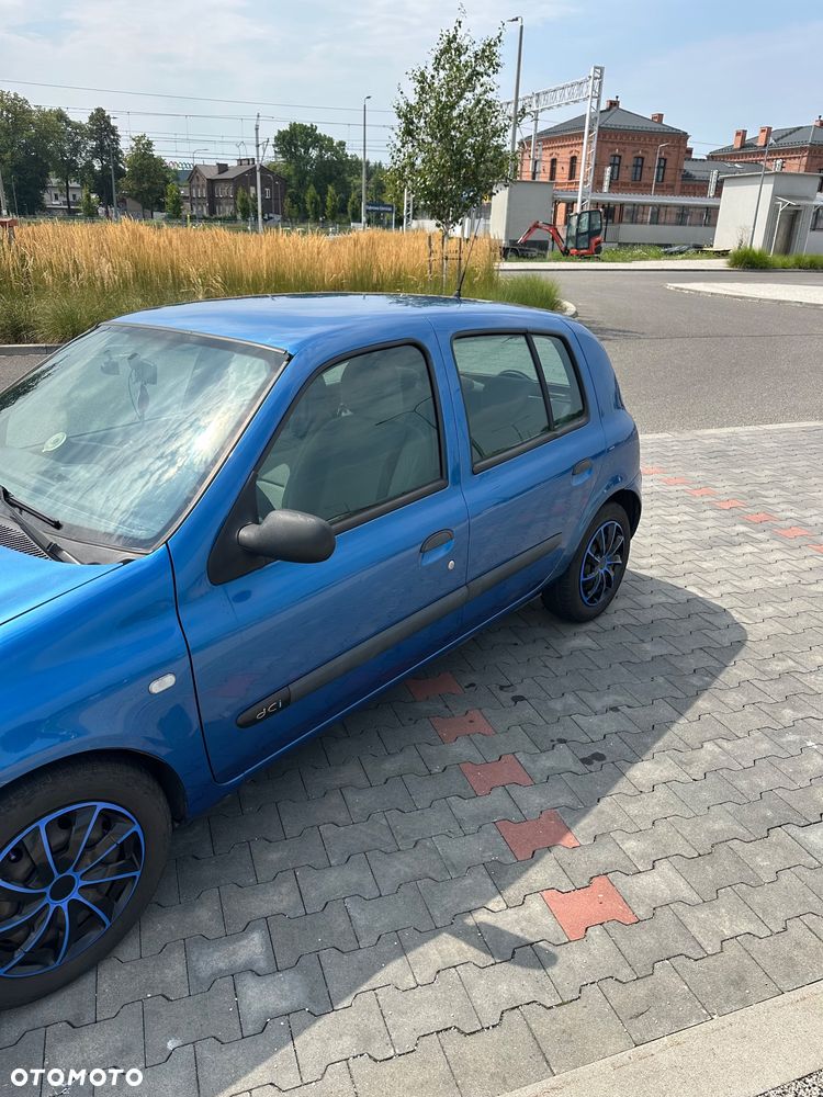 Renault Clio 1.5 dCi Campus - 2