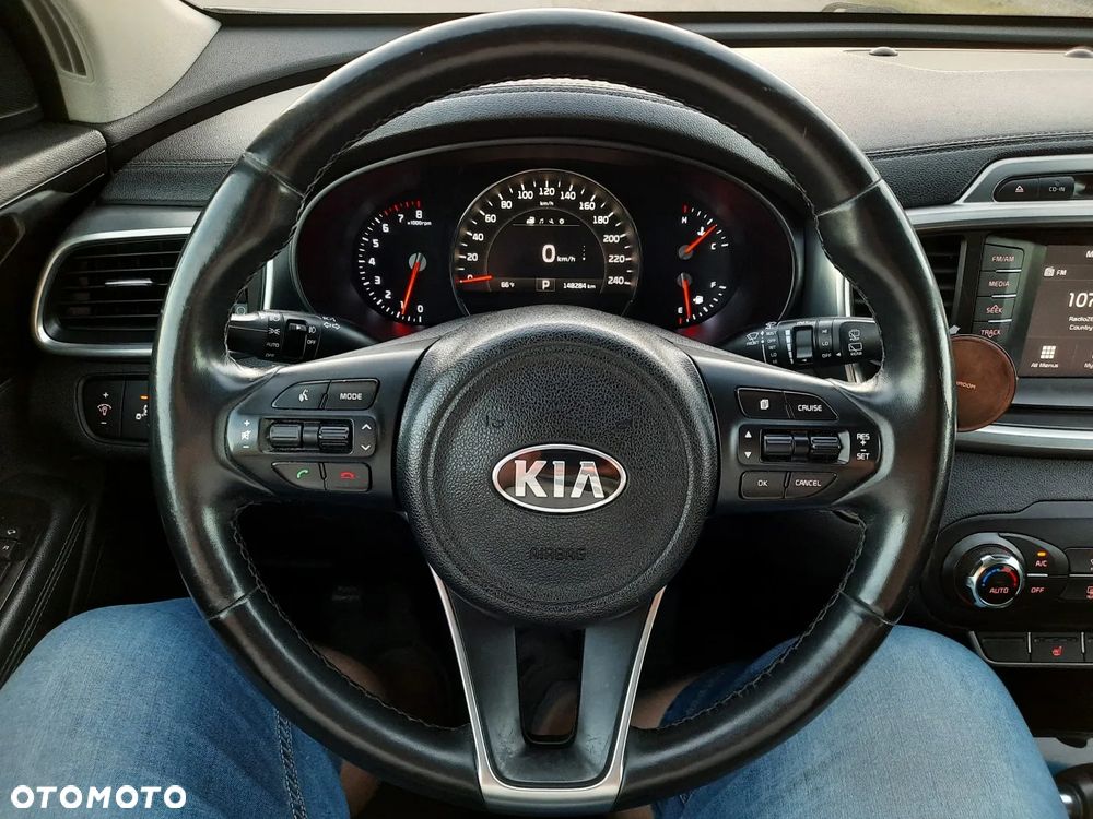 Kia Sorento - 30