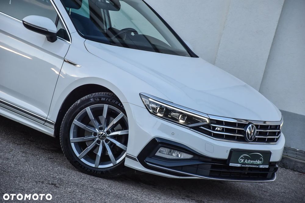 Volkswagen Passat 2.0 TDI SCR DSG 4Motion Elegance - 13