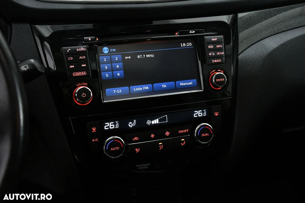 Nissan X-Trail 1.6 dCi N-Connecta - 18