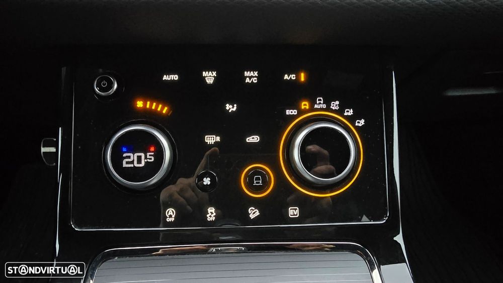 Land Rover Range Rover Evoque - 42