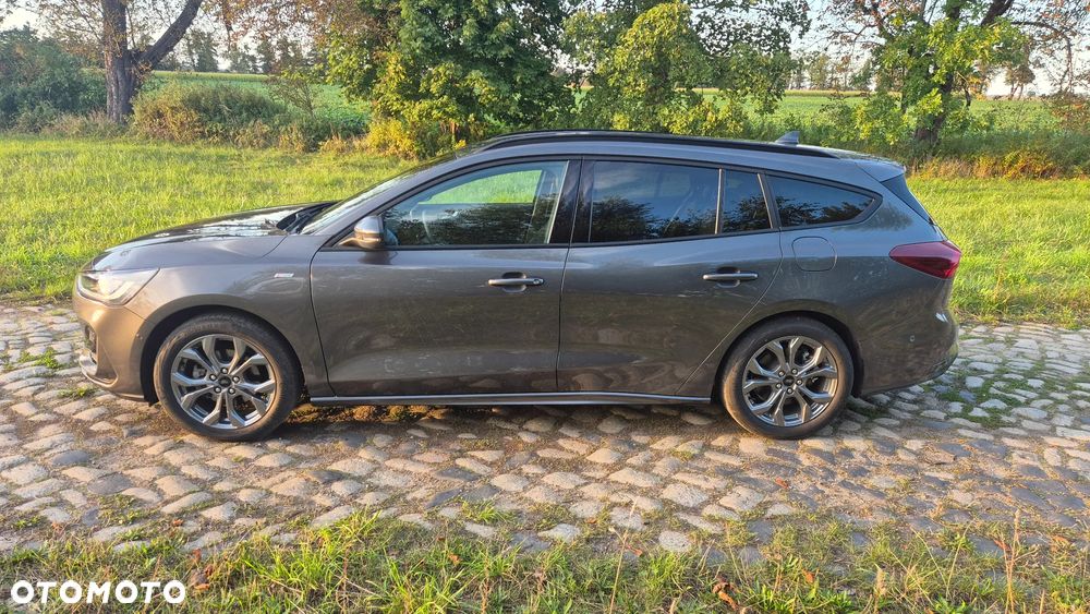 Ford Focus 1.0 EcoBoost Hybrid ST-LINE - 5