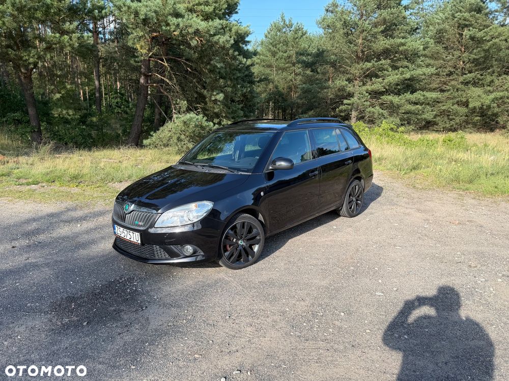 Skoda Fabia 1.4 TSI DSG RS - 1