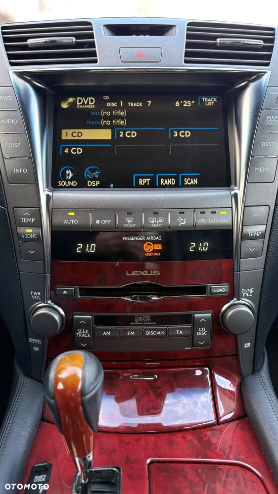 Lexus LS 460 Prestige - 25