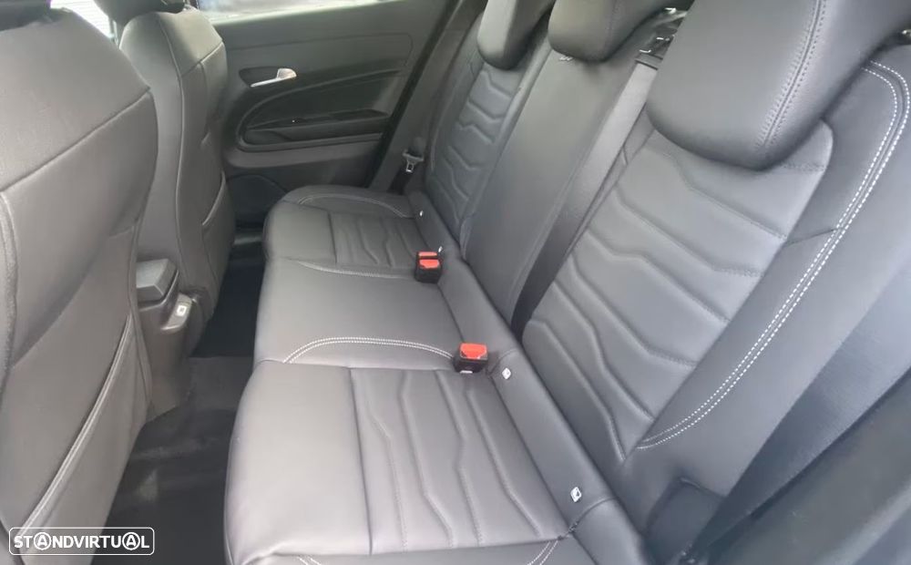 Jeep Avenger 54 kWh Summit - 6