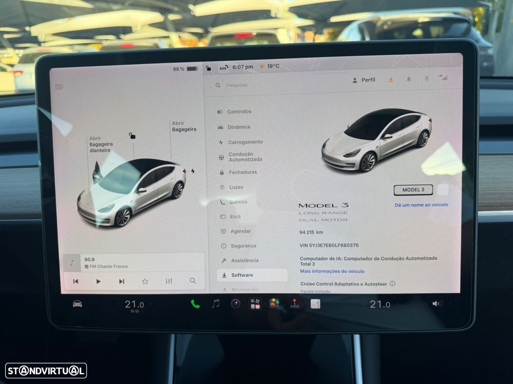 Tesla Model 3 - 15