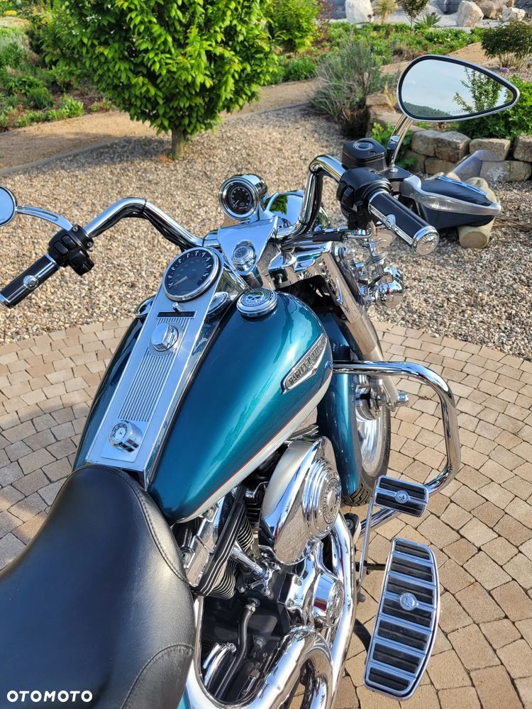 Harley-Davidson Touring Road King - 3