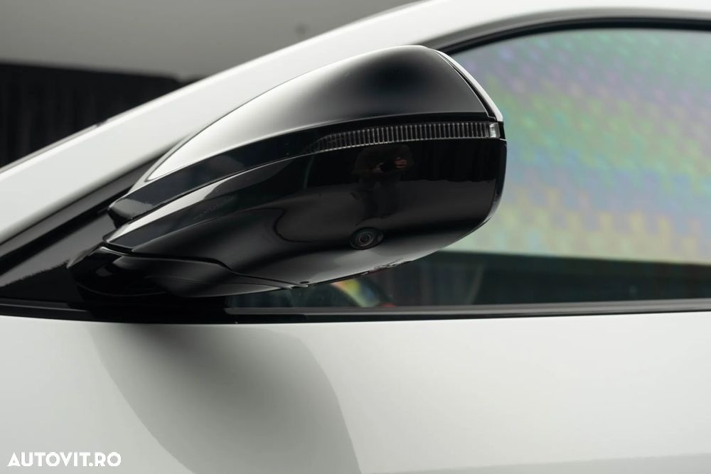 Lamborghini URUS - 10