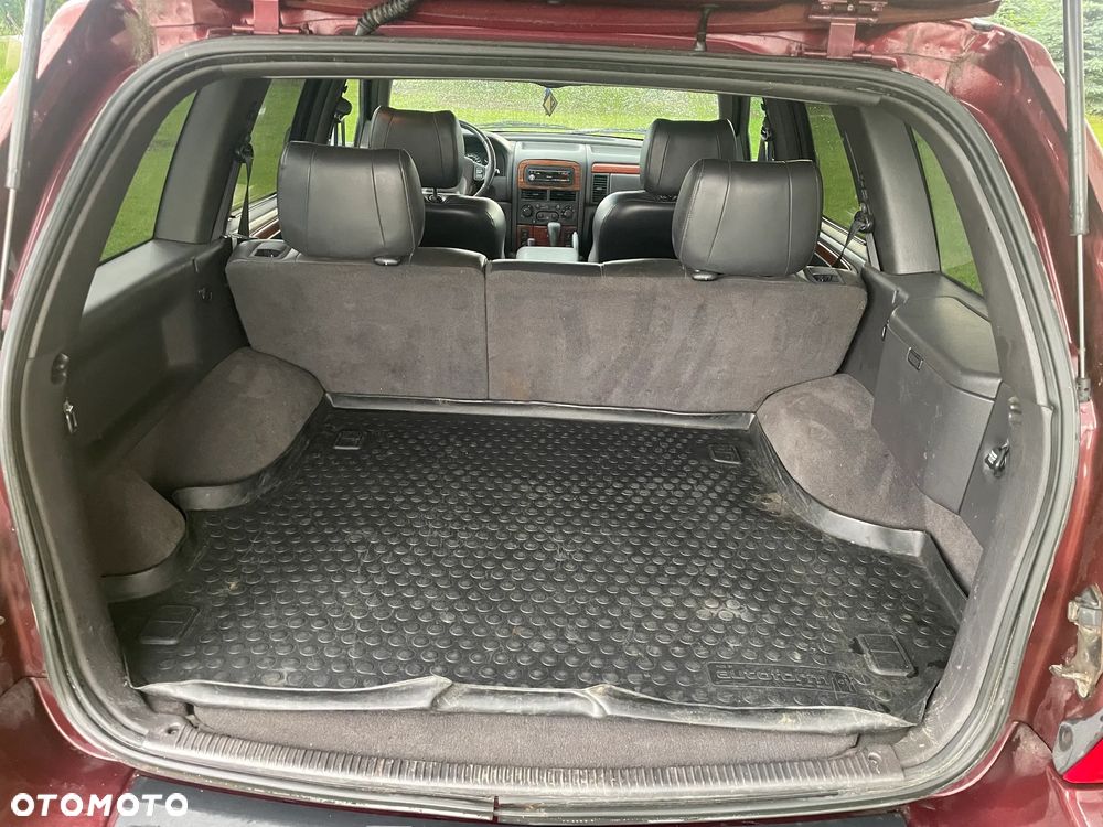 Jeep Grand Cherokee - 10