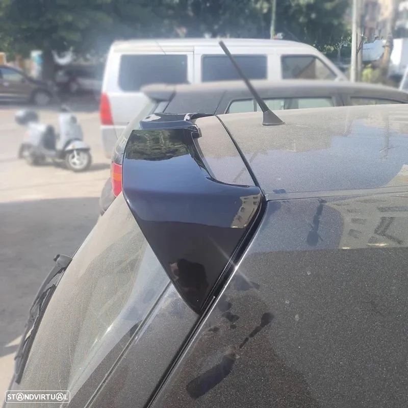 Aileron / lip / spoiler traseiro em plástico ABS (por pintar ou em preto piano brilhante) para VW Golf 4, 3/5 portas hatchback 1998-2004 - 6