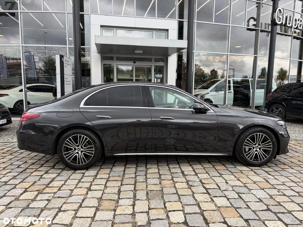 Mercedes-Benz Klasa E 220 d mHEV 4-Matic Exclusive 9G-Tronic - 8
