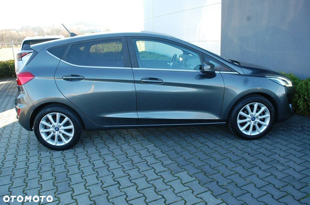 Ford Fiesta - 19