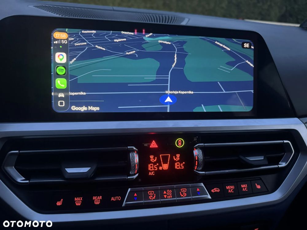 BMW Seria 3 M340i xDrive sport - 30