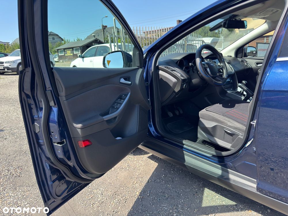 Ford Focus 1.6 TDCi ECOnetic 99g Start-Stopp-System Titanium - 12