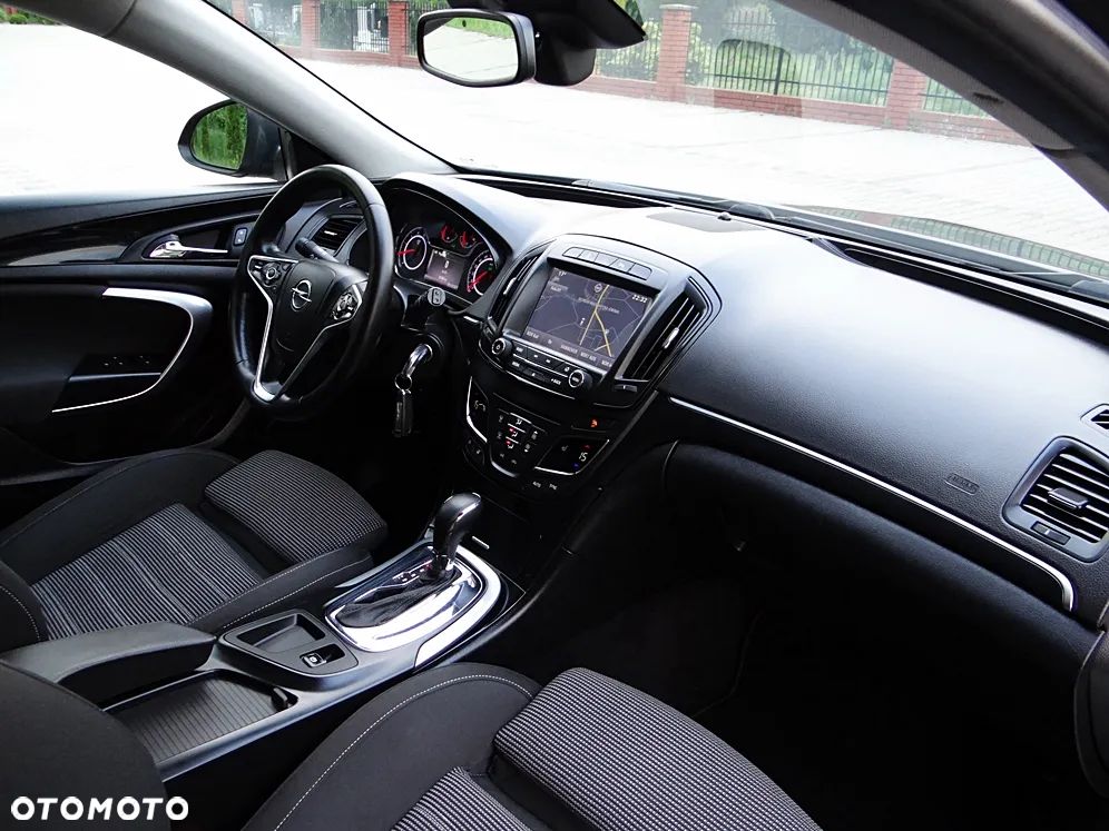 Opel Insignia 2.0 CDTI automatik Business Innovation - 26