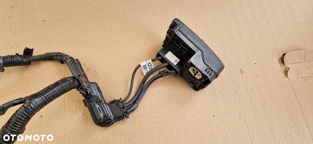 KIA PROCEED CEED III 1.6 T-GDI KLEMA PLUSOWA 91859-J7120 - 2