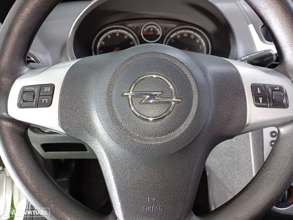 Opel Corsa 1.2 City FlexFuel - 17