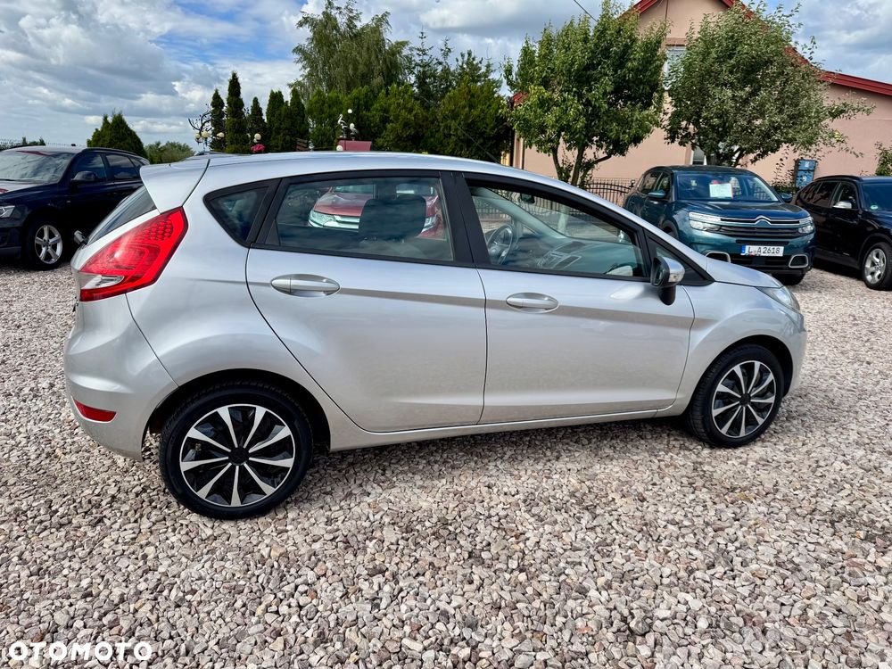 Ford Fiesta - 26