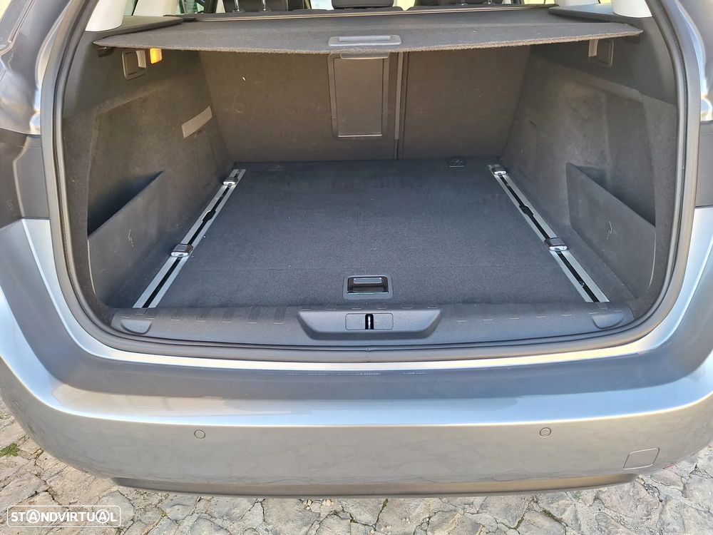 Peugeot 308 SW - 12