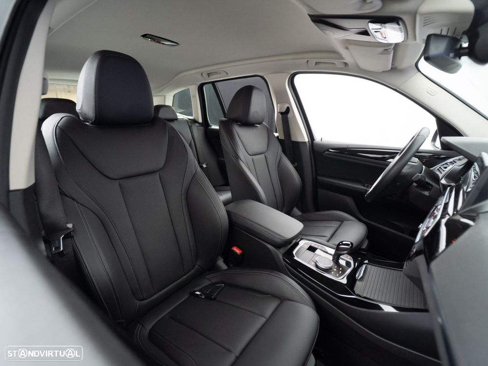 BMW X3 30 e xDrive - 36