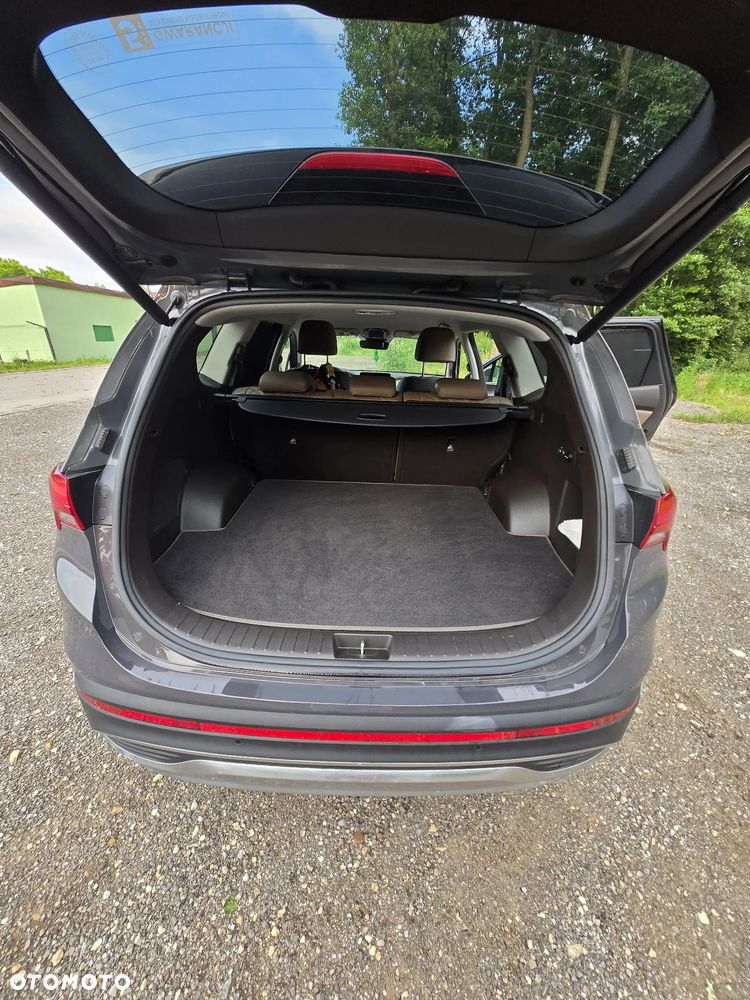 Hyundai Santa Fe 1.6 T-GDI HEV Platinum 4WD - 7