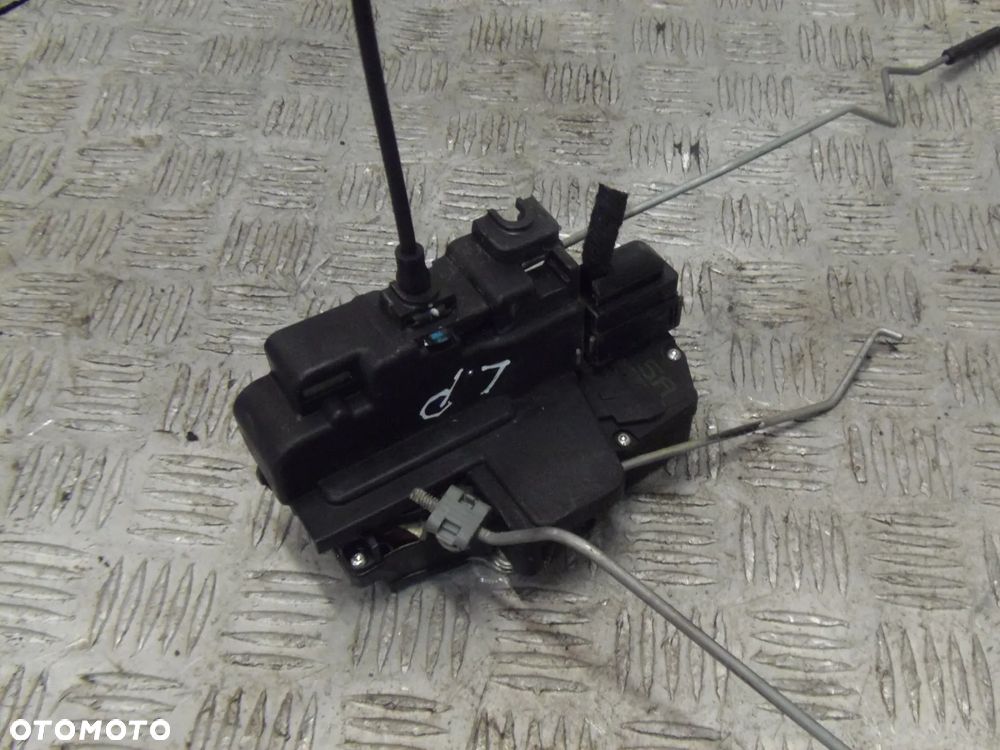 ZAMEK DRZWI LEWY PRZÓD KLAMKA DRZWI OPEL ANTARA 19U - 2