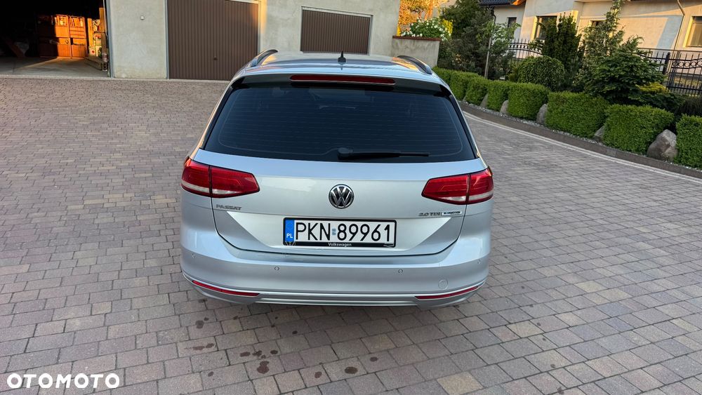 Volkswagen Passat 2.0 TDI SCR DSG Comfortline - 5