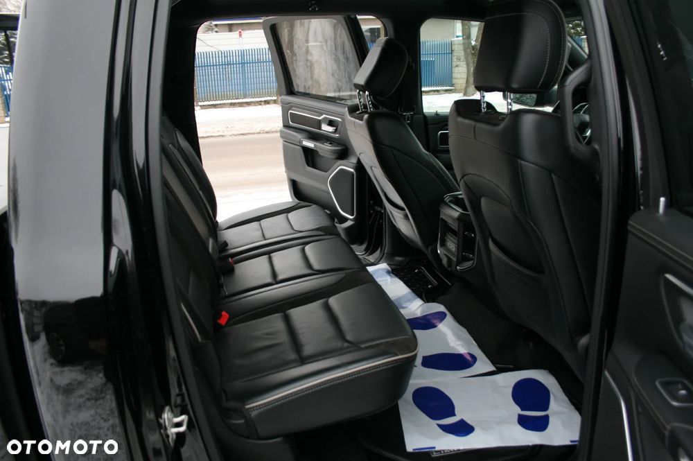 RAM 1500 5.7 Quad Cab Laramie - 9