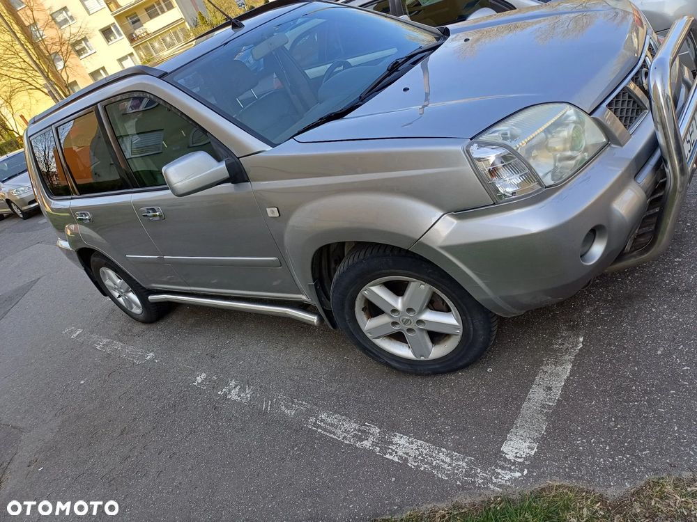 Nissan X-Trail 2.2 dCi Comfort - 5
