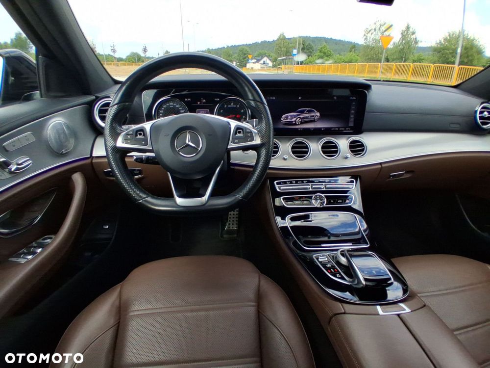 Mercedes-Benz Klasa E - 11