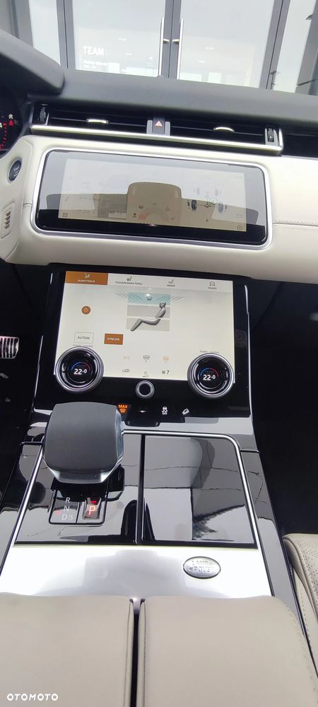 Land Rover Range Rover Velar 2.0 D200 mHEV HSE - 8