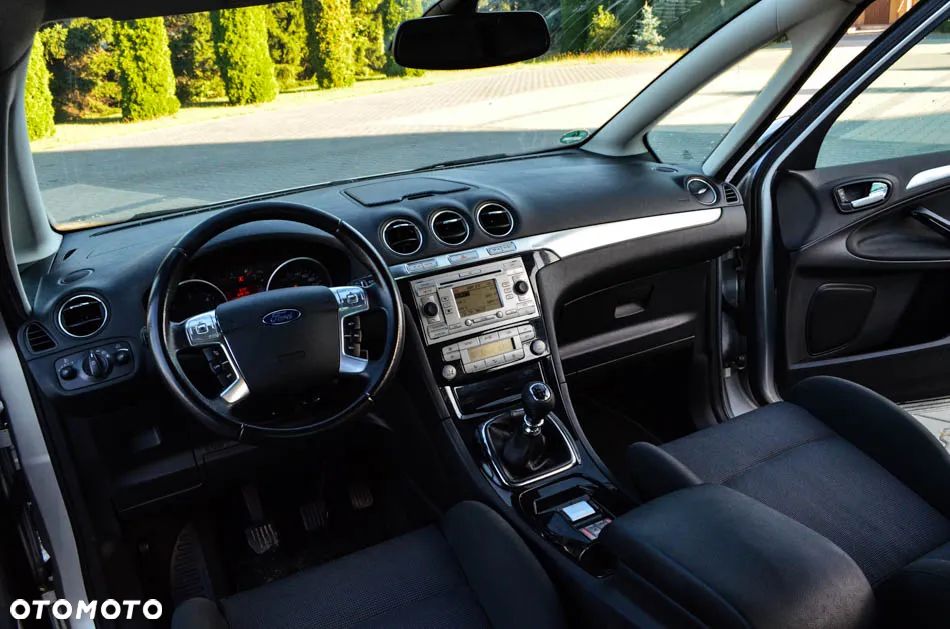 Ford S-Max 2.0 TDCi Ambiente - 36