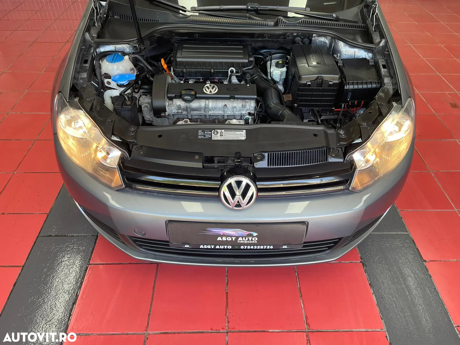 Volkswagen Golf - 21