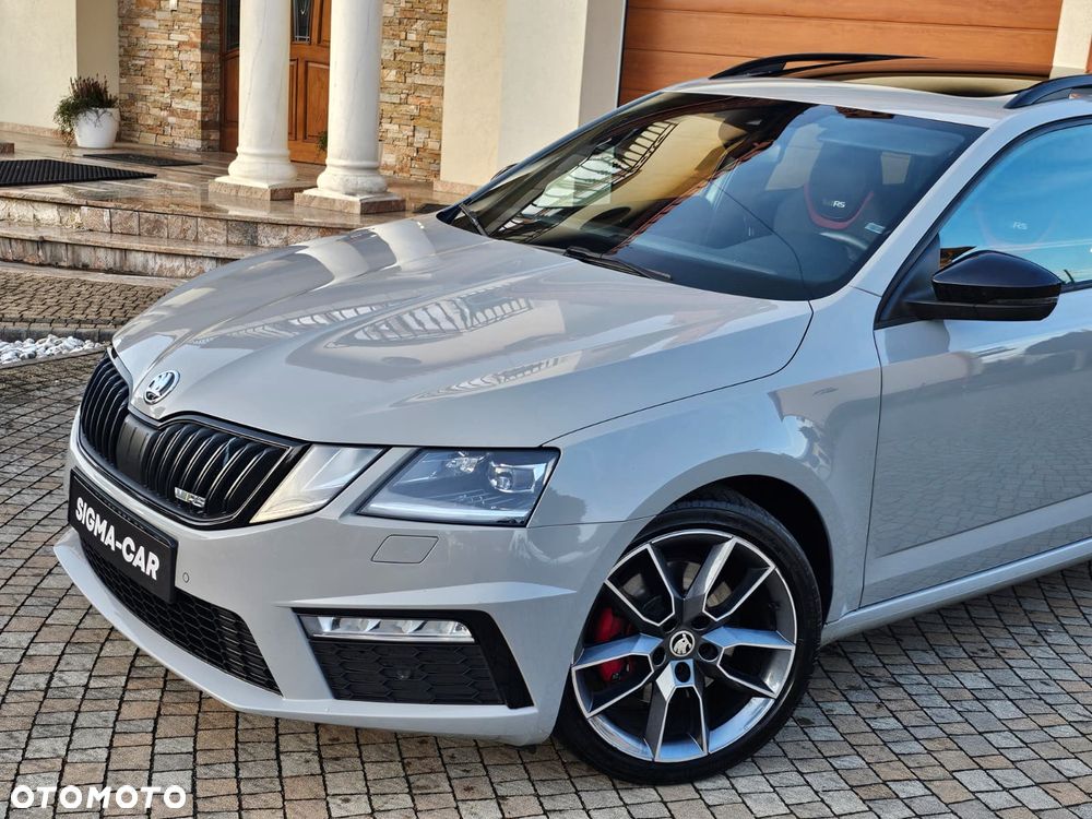 Skoda Octavia 2.0 TDI 4x4 DSG RS - 9