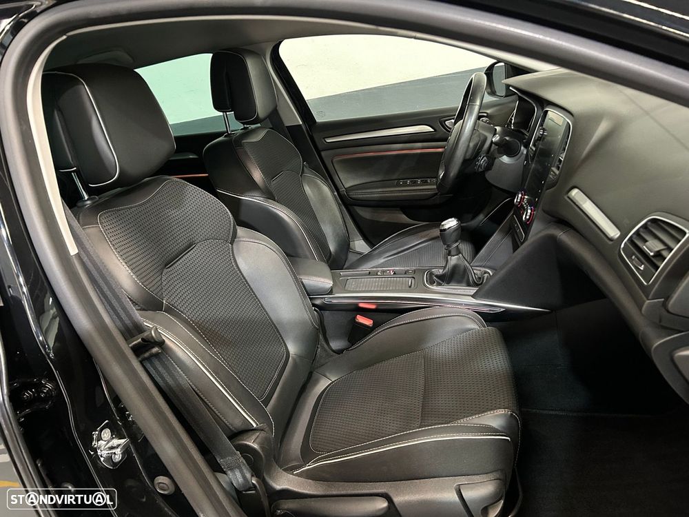 Renault Mégane Sport Tourer 1.5 dCi Bose Edition - 18