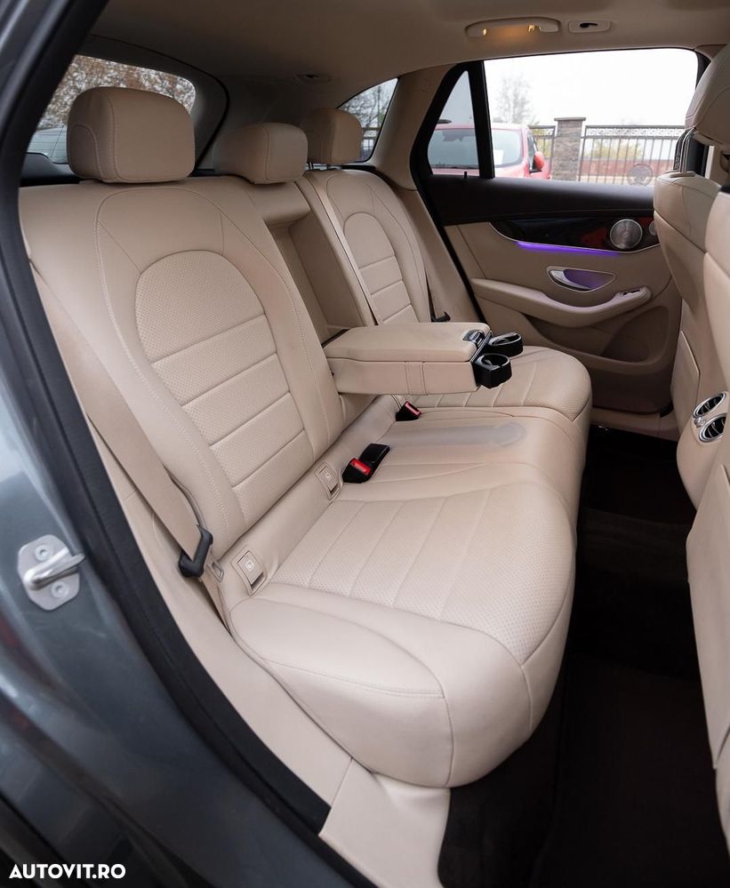 Mercedes-Benz GLC - 11