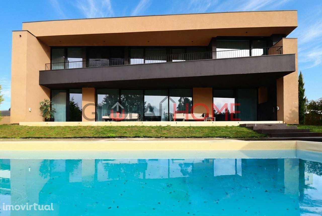 Moradia T5 com piscina na Quinta das Luzes - Grande imagem: 4/60