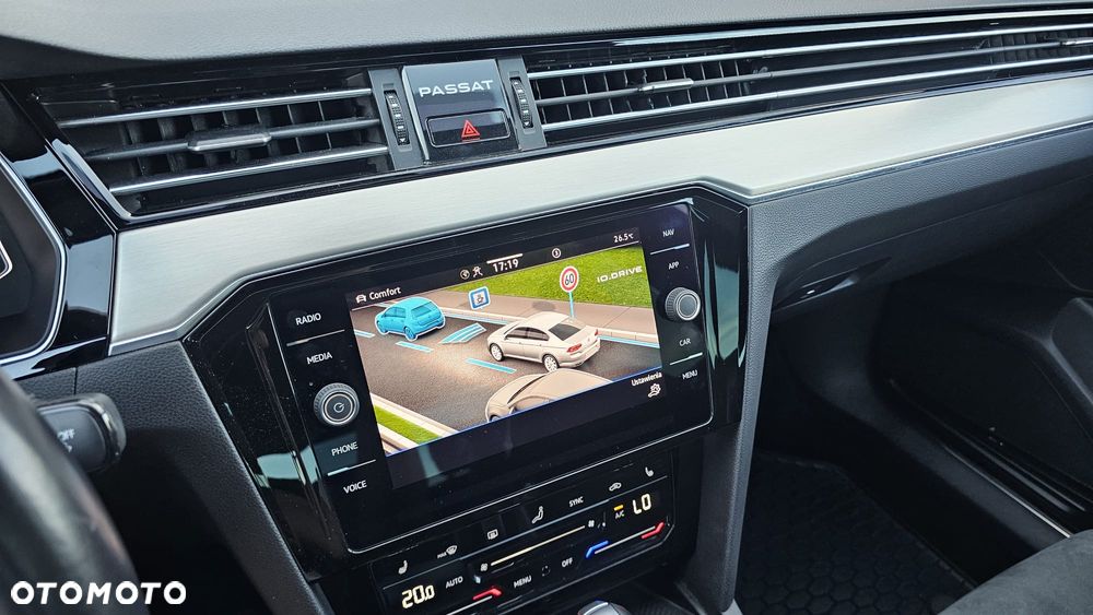 Volkswagen Passat 2.0 TSI 4Mot Elegance DSG - 19