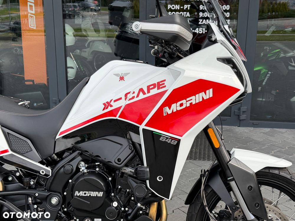 Moto Morini X-Cape 700 - 9