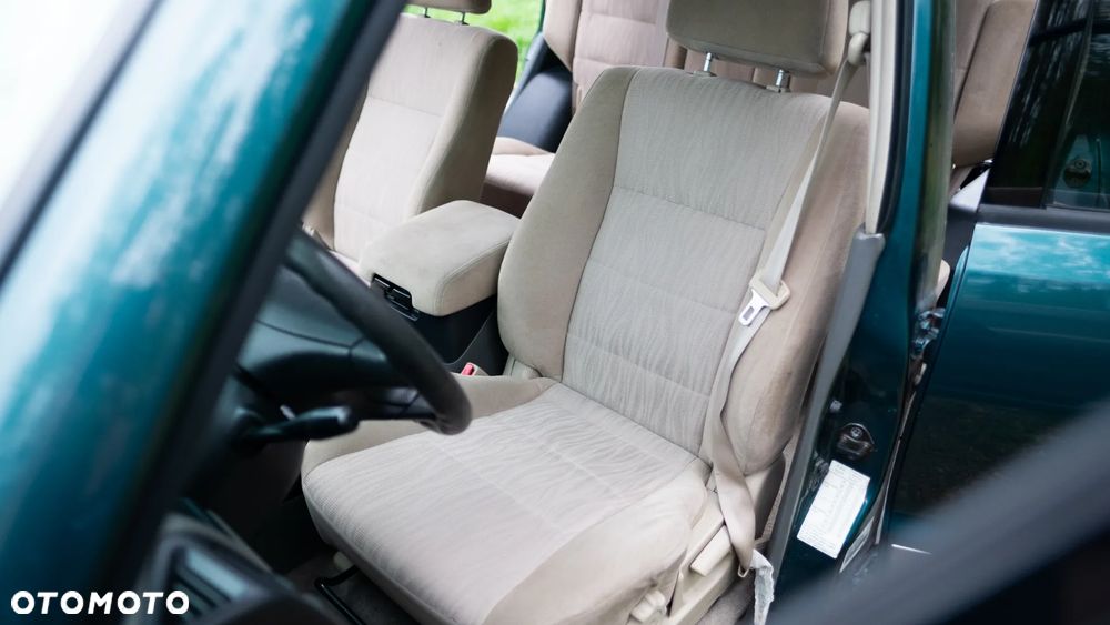 Mitsubishi Pajero - 22