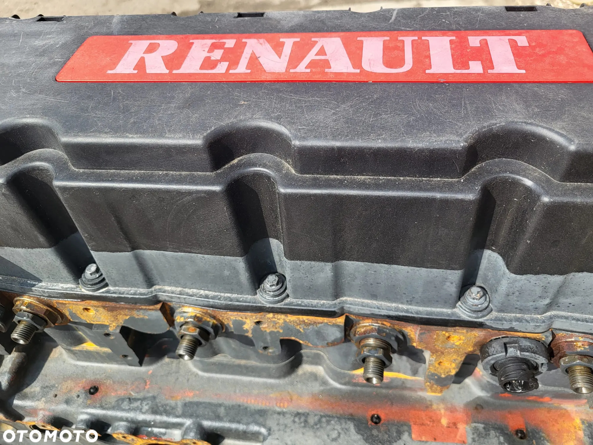 głowica RENAULT DXI VOLVO silnik słupek EURO4 - 9