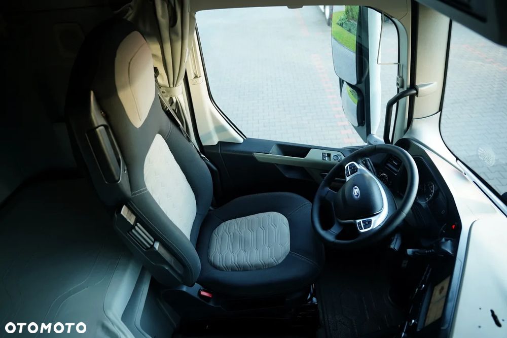 Ford F-MAX 500 / KLIMATYZACJA POSTOJOWA / BOGATE WYPOSAŻENIE / EURO 6 - 27