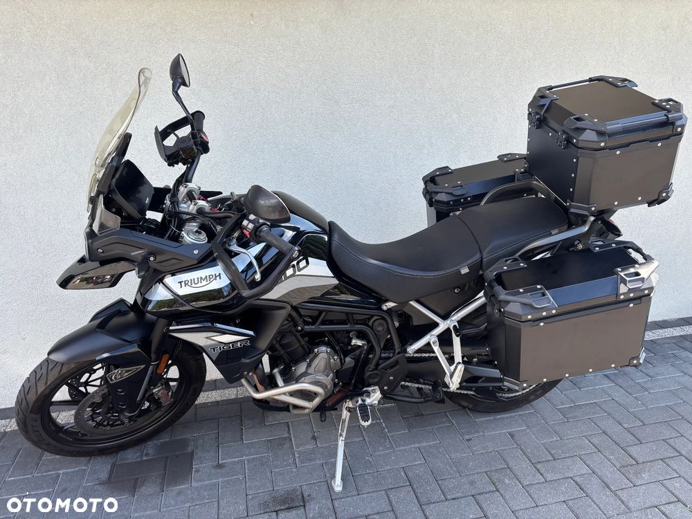 Triumph Tiger - 2